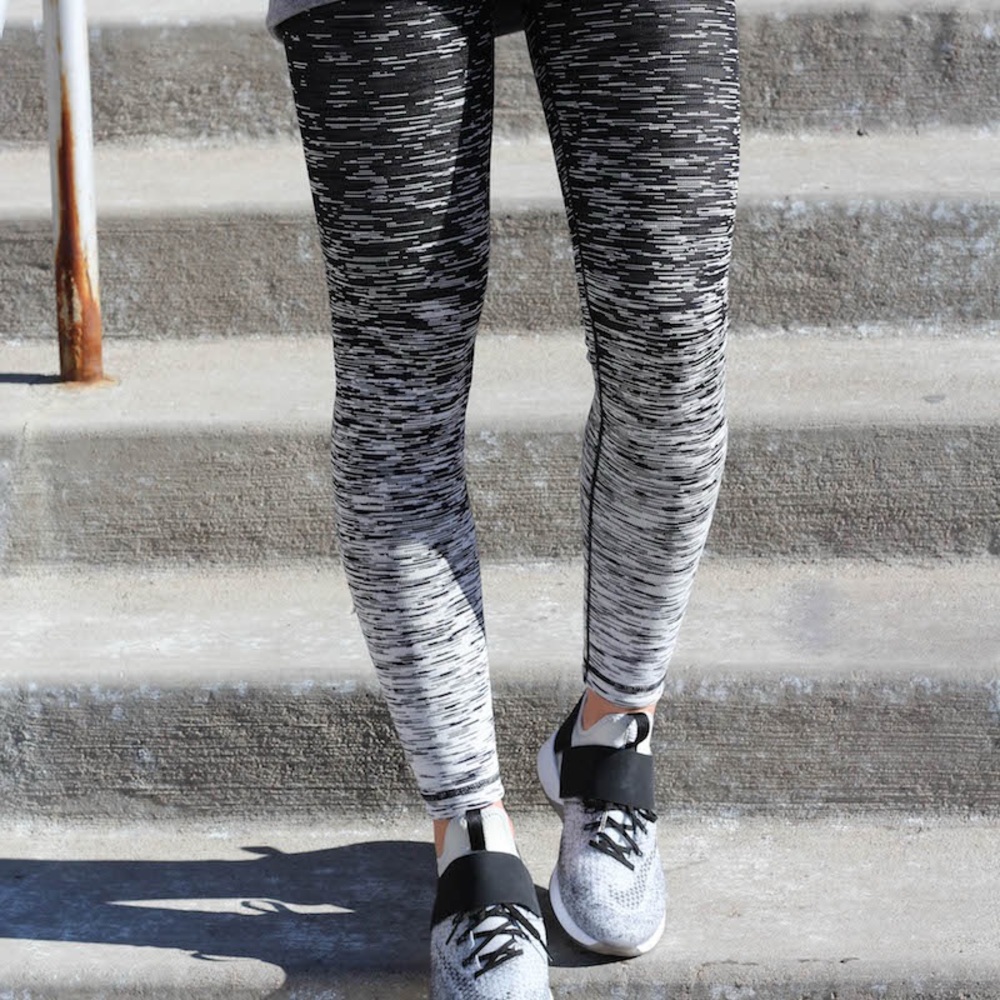Zella Black and White Patterned Leggings